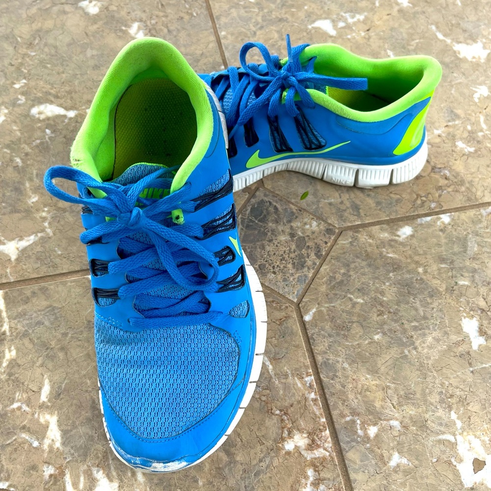 Nike Free 5.0 (US W8.5)